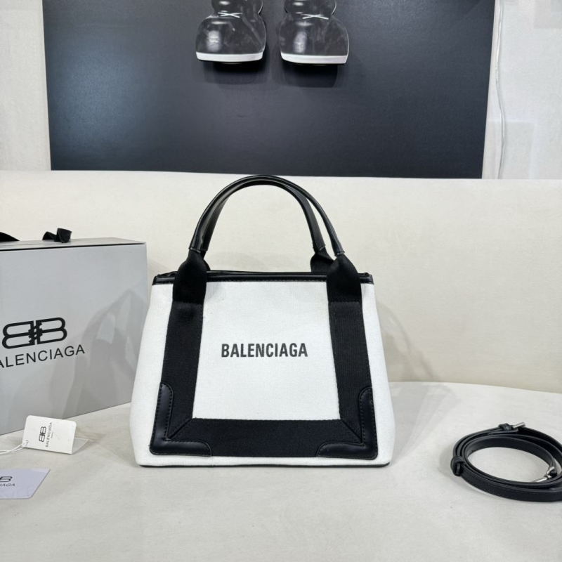 Ba*len*cia*ga top handle bags